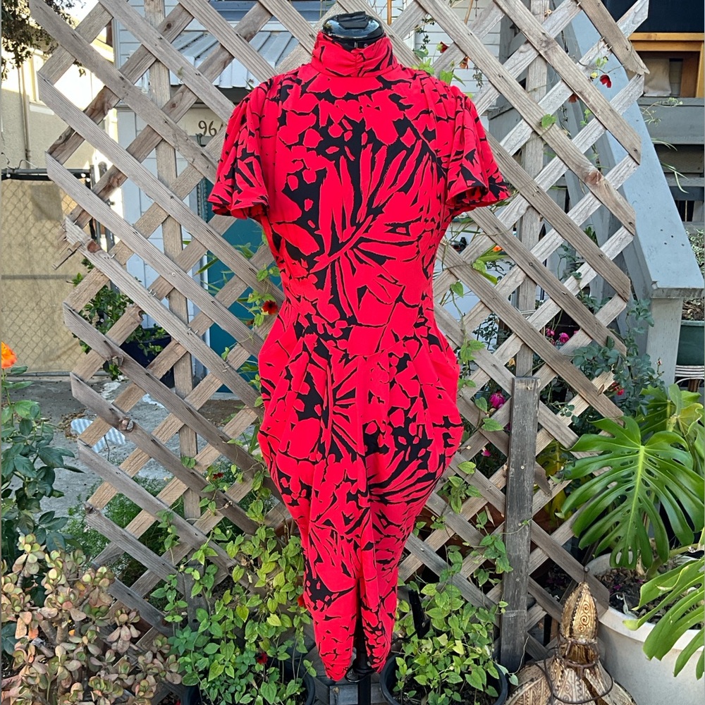 *RARE* Vintage 1980s Red & Black Abstract Print Dress